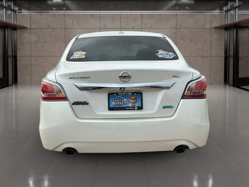 Used 2014 Nissan Altima 2.5 SL w/ Technology Package image 17