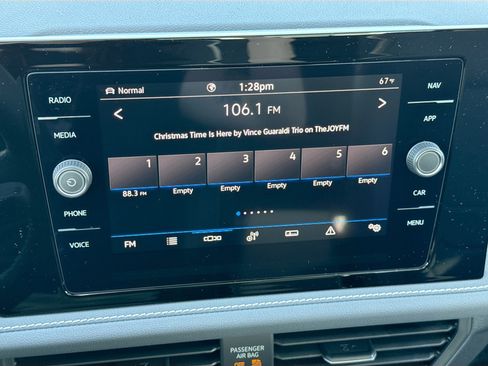 New 2026 Volkswagen Jetta SEL image 32