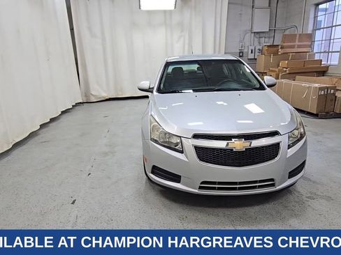 Used 2011 Chevrolet Cruze LT image 3