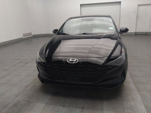 Used 2022 Hyundai Elantra SEL w/ Convenience Package FWD image 15