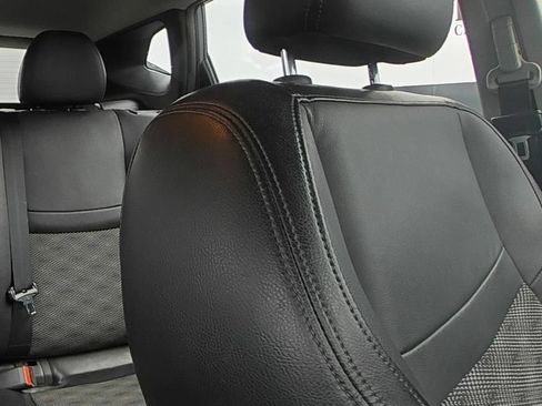 Used 2022 Nissan Rogue Sport SV w/ Technology Package FWD image 11