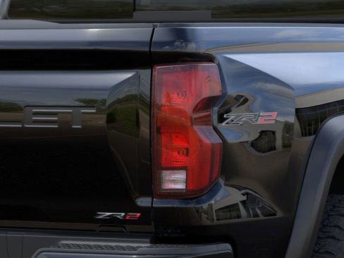 New 2026 Chevrolet Colorado ZR2 image 35
