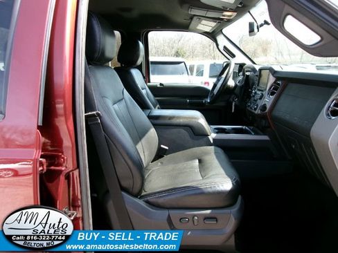 Used 2015 Ford F250 Lariat w/ Lariat Interior Package image 16