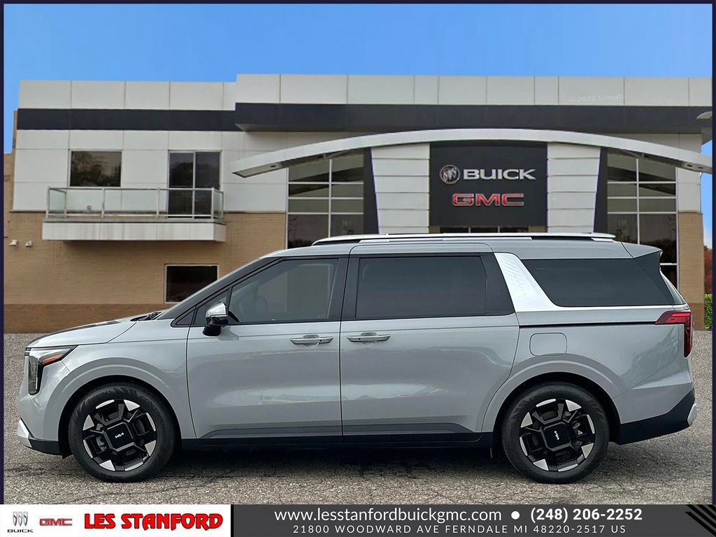 Used 2025 Kia Carnival EX FWD image 2