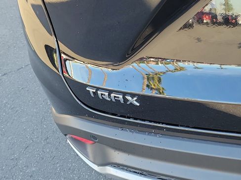 New 2026 Chevrolet Trax LT w/ Driver Confidence Package image 19