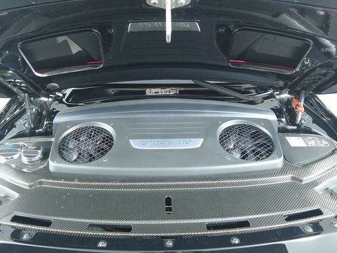 Used 2019 Porsche 911 GT3 RS image 17