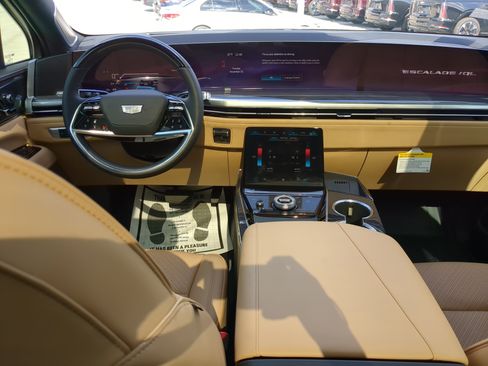 New 2026 Cadillac Escalade IQL Sport 2 image 13