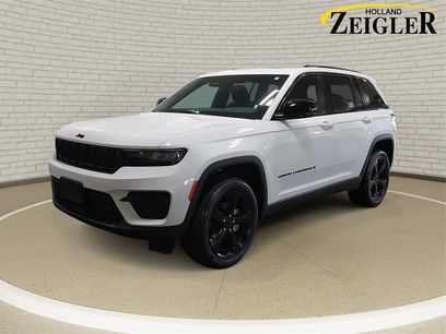 Used 2023 Jeep Grand Cherokee Altitude