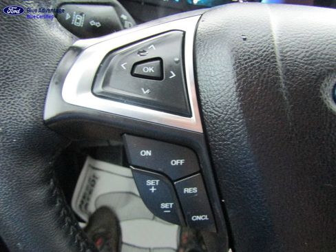 Certified 2024 Ford Edge Titanium AWD/4WD image 34