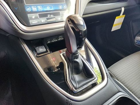 New 2025 Subaru Outback Premium image 18