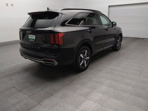 Used 2022 Kia Sorento S w/ Panoramic Sunroof Package FWD image 9