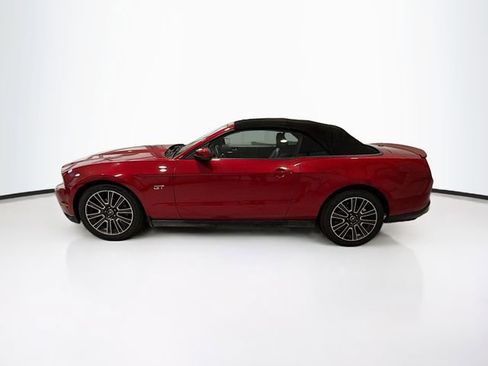 Used 2010 Ford Mustang GT Premium image 24