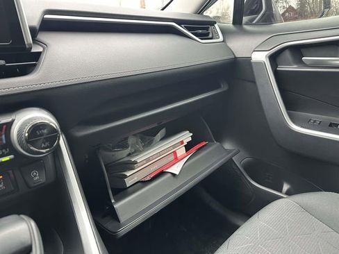 Used 2024 Toyota RAV4 XLE image 18