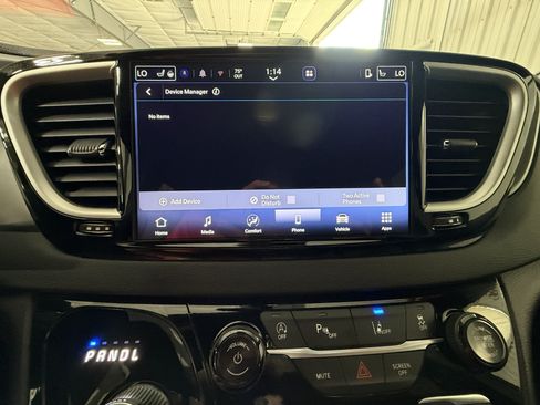Used 2026 Chrysler Pacifica Select FWD image 28