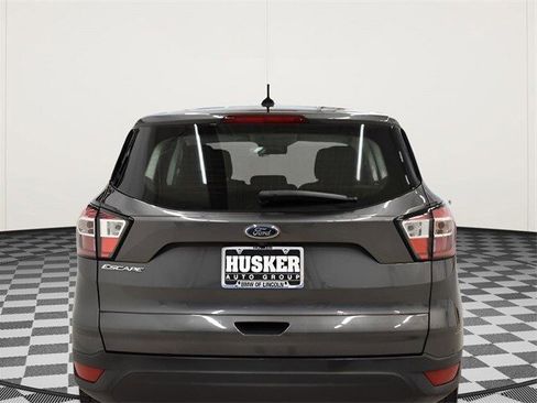 Used 2018 Ford Escape S image 10