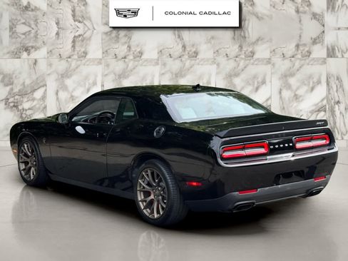 Used 2016 Dodge Challenger SRT Hellcat image 3