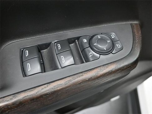 Used 2021 GMC Acadia Denali w/ Denali Technology Package image 13