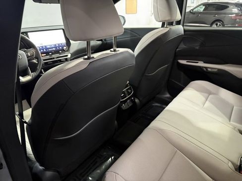 Used 2024 Lexus RX 350 Premium image 30