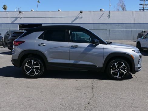 Used 2023 Chevrolet TrailBlazer RS w/ Convenience Package image 3