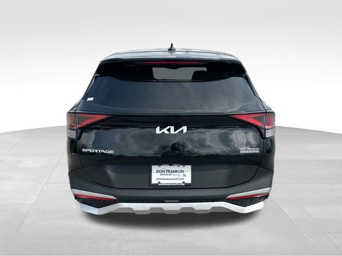 Used 2024 Kia Sportage EX FWD image 7