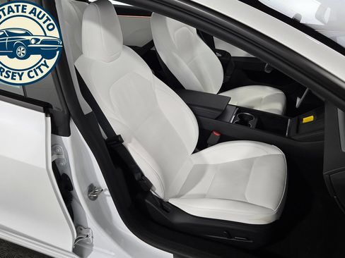 Used 2025 Tesla Model 3 Long Range RWD image 33