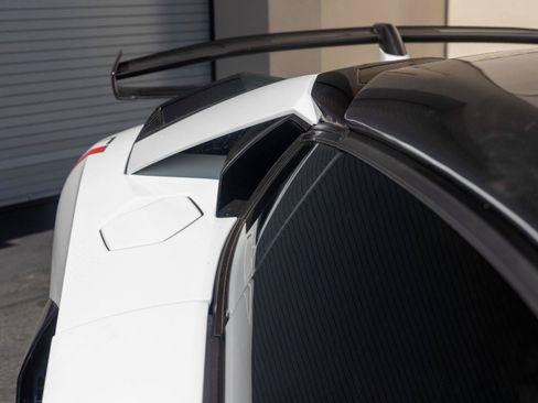 Used 2020 Lamborghini Aventador SVJ AWD/4WD image 61
