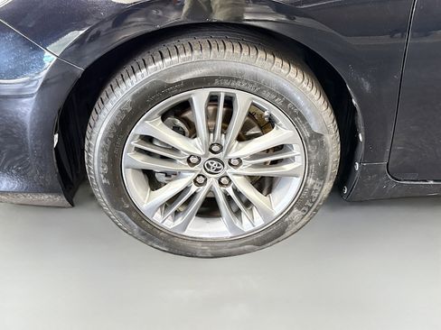 Used 2016 Toyota Camry SE FWD image 37