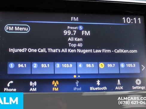 Used 2024 Nissan Versa SV FWD image 31