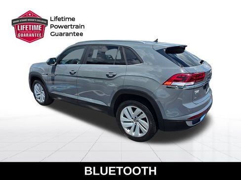 Used 2023 Volkswagen Atlas Cross Sport SE AWD/4WD image 3