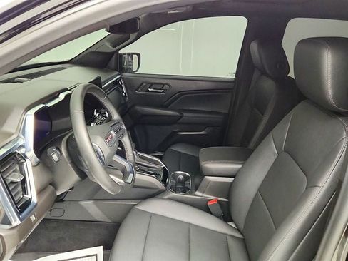 Used 2024 GMC Canyon Elevation w/ Elevation Premium Package AWD/4WD image 14
