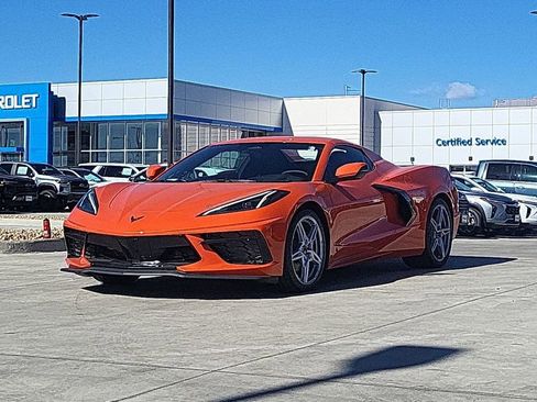 Used 2025 Chevrolet Corvette Stingray Convertible w/ Battery Protection Package RWD image 4