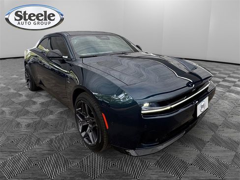 Used 2024 Dodge Charger R/T w/ Plus Group image 7