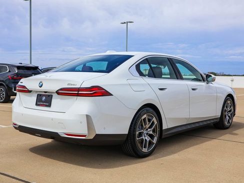 New 2027 BMW 530i xDrive AWD/4WD image 5