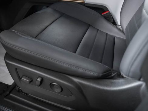 Used 2024 GMC Hummer EV 2X image 42