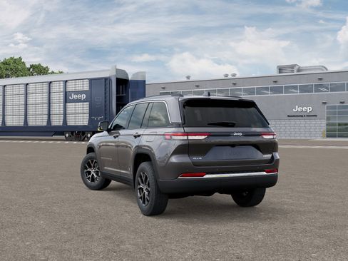 New 2025 Jeep Grand Cherokee Limited AWD/4WD image 3