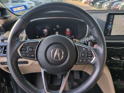 Used 2025 Acura MDX FWD w/ Technology Package image 9