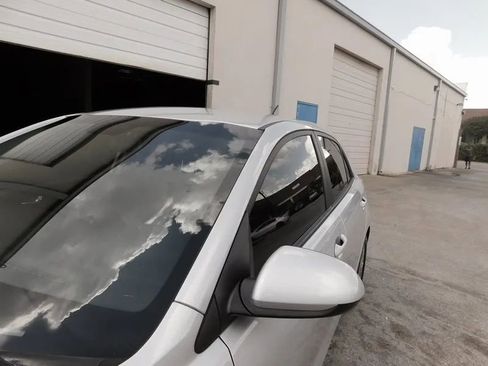 Used 2020 Kia Rio S image 13