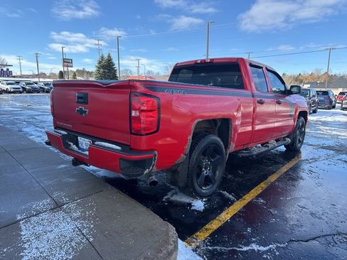 Used 2017 Chevrolet Silverado 1500 Custom image 17
