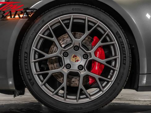 Used 2020 Porsche 911 Carrera S image 17