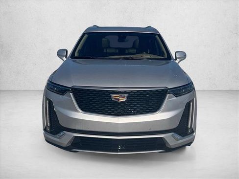 Used 2020 Cadillac XT6 Premium Luxury w/ Platinum Package AWD/4WD image 2