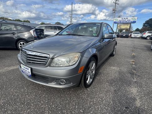 Used 2010 Mercedes-Benz C 300 4MATIC Sedan image 8