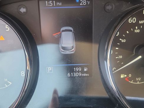 Used 2019 Nissan Rogue Sport SL w/ Premium Package AWD/4WD image 31