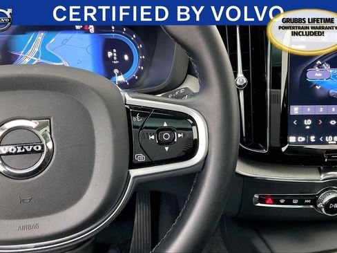 Certified 2025 Volvo XC60 B5 Plus image 28