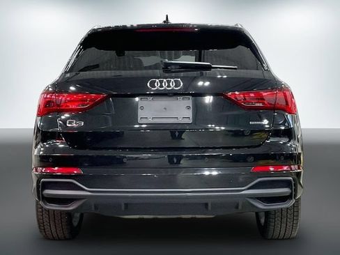 Used 2023 Audi Q3 2.0T Premium AWD/4WD image 4