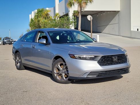 Used 2024 Honda Accord EX image 32