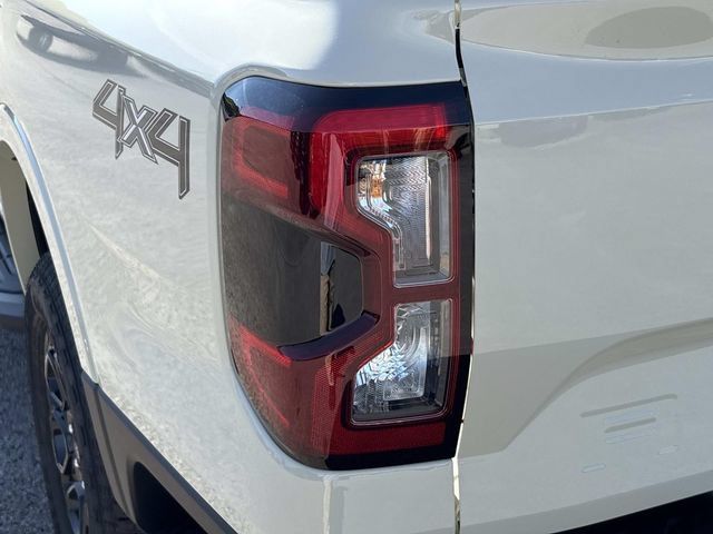 New 2026 Ford Ranger XLT w/ Equipment Group 301A High AWD/4WD image 12