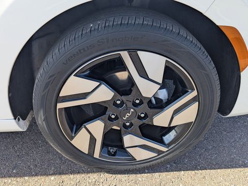 Used 2023 Kia Soul GT-Line image 10