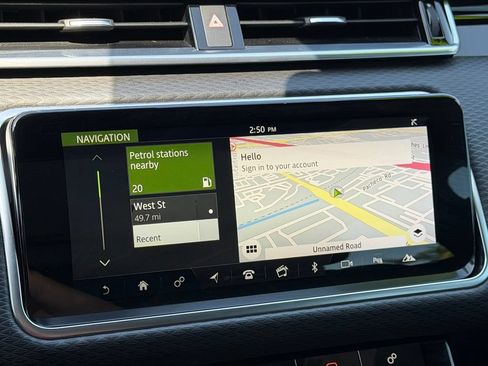 Used 2018 Land Rover Range Rover Velar R-Dynamic SE AWD/4WD image 30