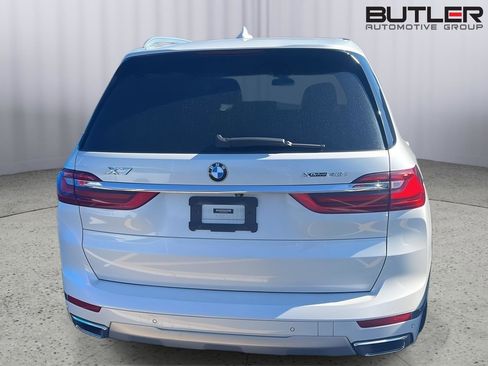 Used 2020 BMW X7 xDrive40i w/ Premium Package image 9