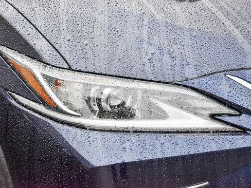 New 2025 Lexus ES 350 w/ Premium Package image 7